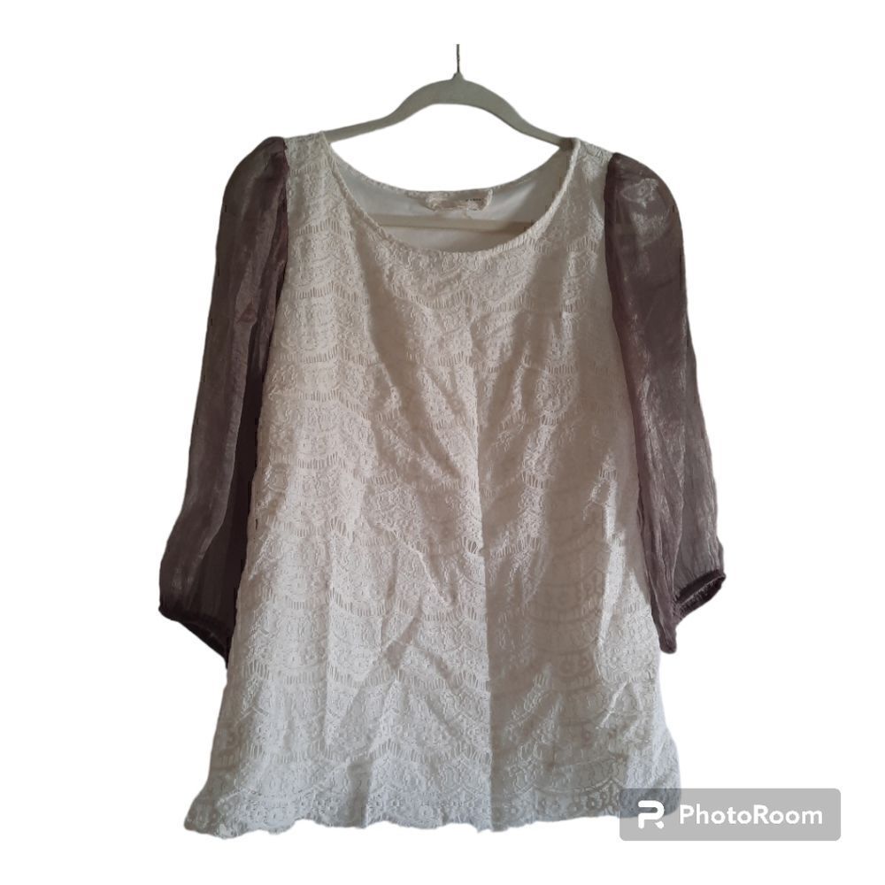 A'reve Anthropologie White Lace Overlay 3/4 Chiffon Sleeve Top